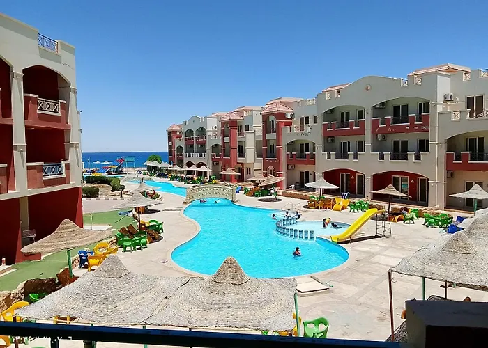 La Sirena Hotel & Resort - Families Only